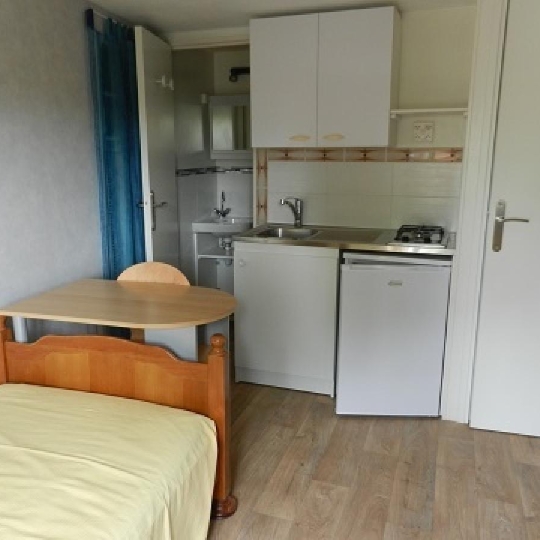  DUCASTEL IMMOBILIER : Appartement | MACON (71000) | 15 m2 | 325 € 