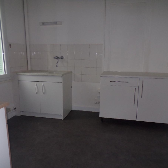  DUCASTEL IMMOBILIER : Appartement | MACON (71000) | 67 m2 | 700 € 