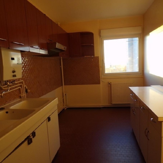  DUCASTEL IMMOBILIER : Appartement | MACON (71000) | 63 m2 | 718 € 