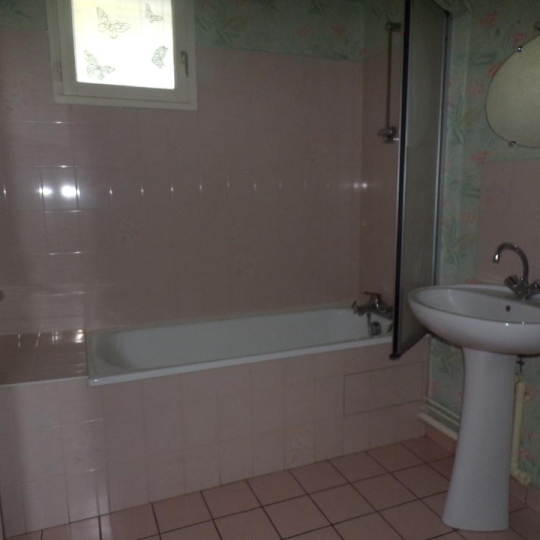  DUCASTEL IMMOBILIER : Appartement | MACON (71000) | 50 m2 | 555 € 