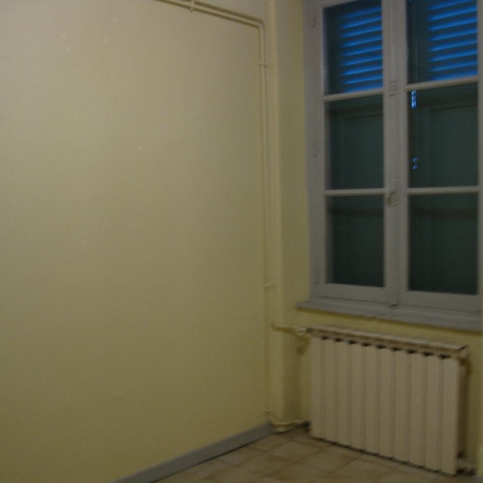  DUCASTEL IMMOBILIER : Appartement | MACON (71000) | 35 m2 | 412 € 