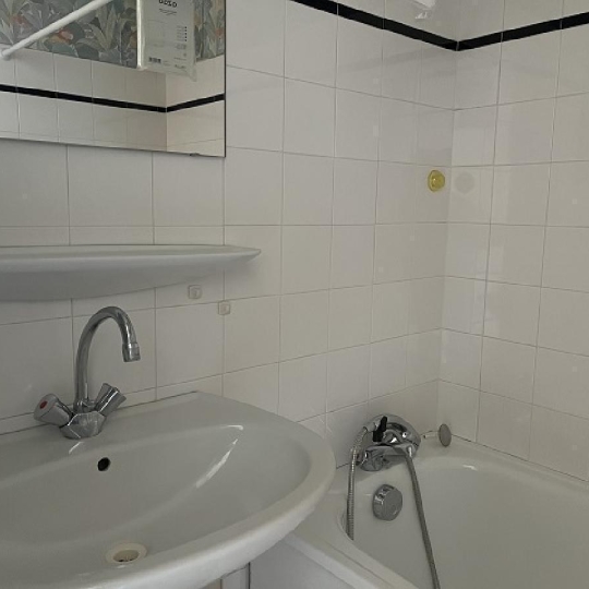  DUCASTEL IMMOBILIER : Appartement | MACON (71000) | 60 m2 | 580 € 