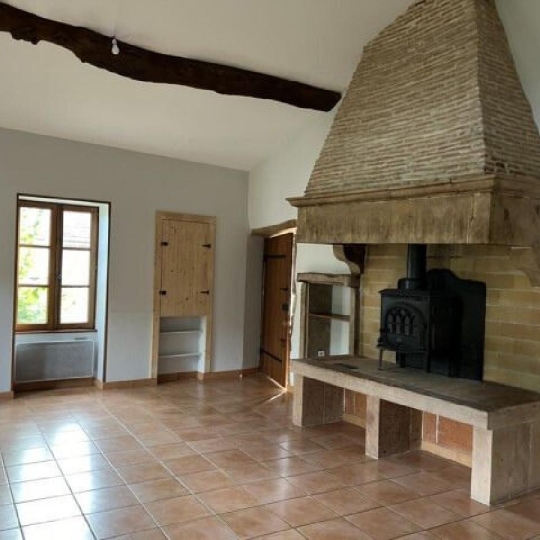  DUCASTEL IMMOBILIER : Maison / Villa | LA ROCHE-VINEUSE (71960) | 84 m2 | 921 € 