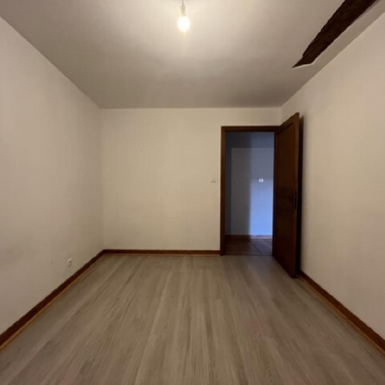  DUCASTEL IMMOBILIER : Maison / Villa | LA ROCHE-VINEUSE (71960) | 84 m2 | 921 € 
