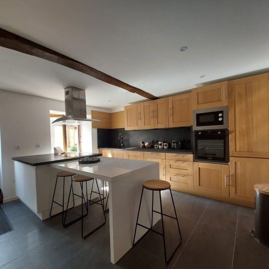  DUCASTEL IMMOBILIER : Appartement | BEAUJEU (69430) | 85 m2 | 168 000 € 