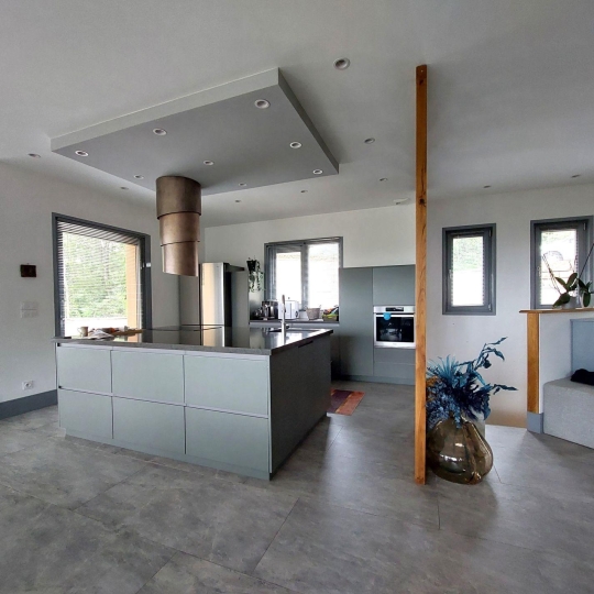  DUCASTEL IMMOBILIER : Maison / Villa | VILLEFRANCHE-SUR-SAONE (69400) | 225 m2 | 695 000 € 