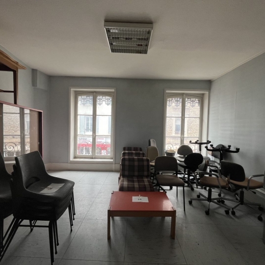  DUCASTEL IMMOBILIER : Appartement | MACON (71000) | 175 m2 | 168 000 € 