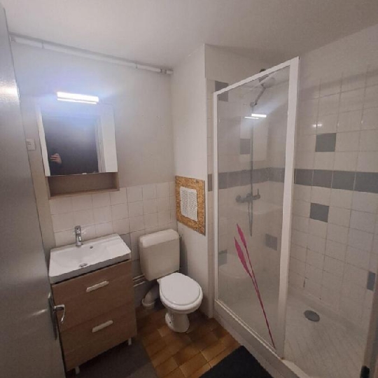  Annonces MACON : Appartement | CHARNAY-LES-MACON (71850) | 20 m2 | 400 &euro; 