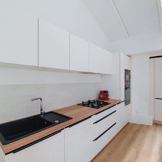  Annonces MACON : Appartement | MACON (71000) | 73 m2 | 780 &euro; 