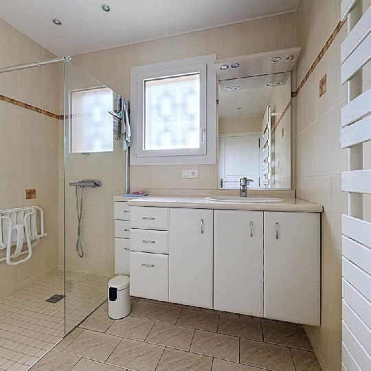  Annonces MACON : Maison / Villa | SENOZAN (71260) | 166 m2 | 332 800 &euro; 