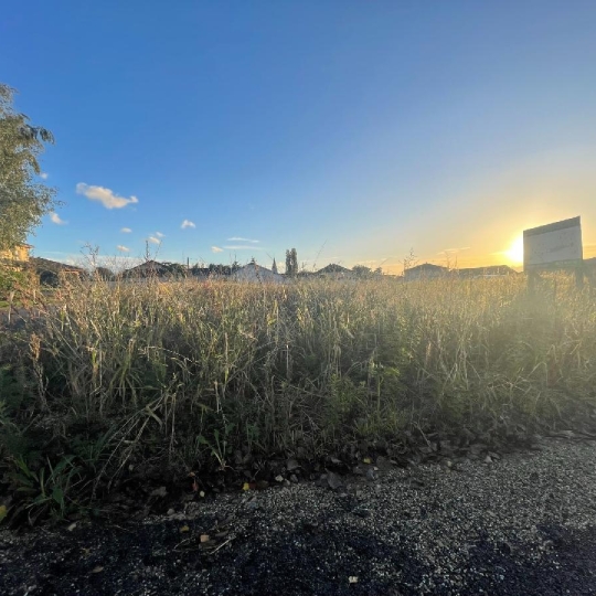  Annonces MACON : Terrain | FEILLENS (01570) | 0 m2 | 110 &euro; 