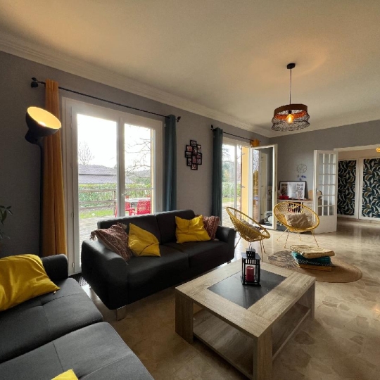  Annonces MACON : Maison / Villa | MACON (71000) | 118 m2 | 244 000 &euro; 