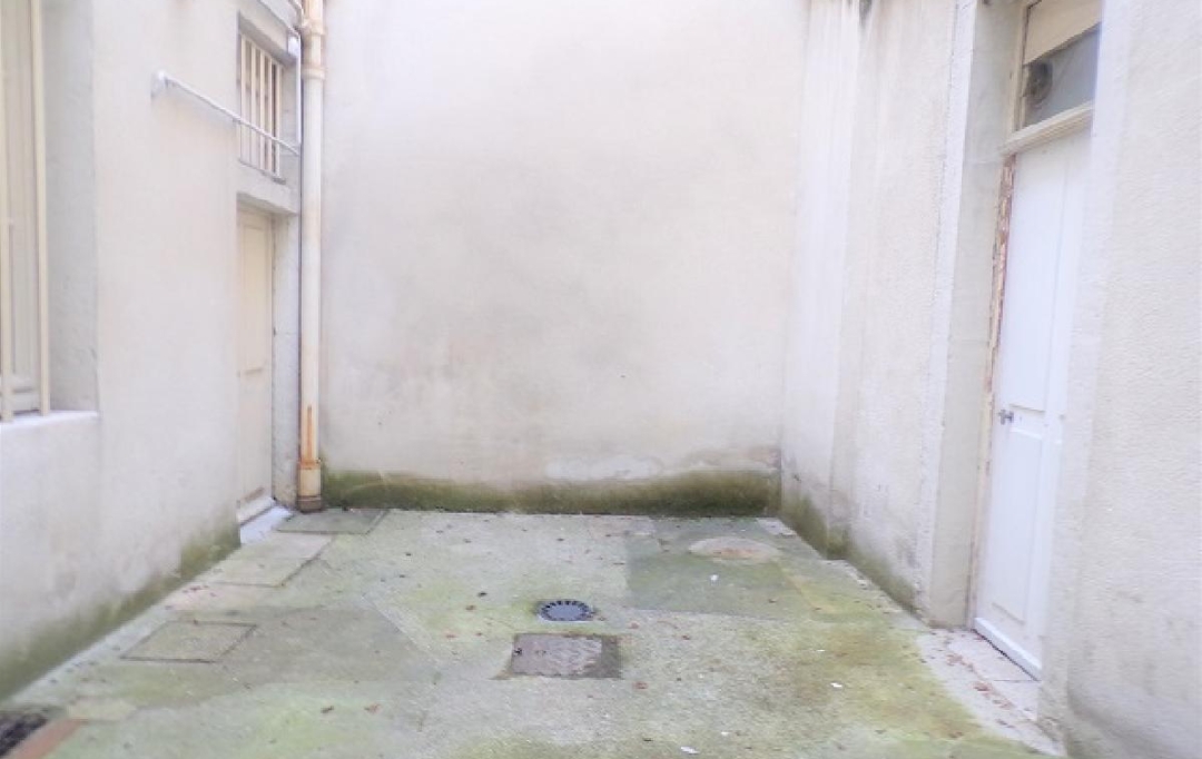 DUCASTEL IMMOBILIER : Appartement | MACON (71000) | 160 m2 | 950 € 