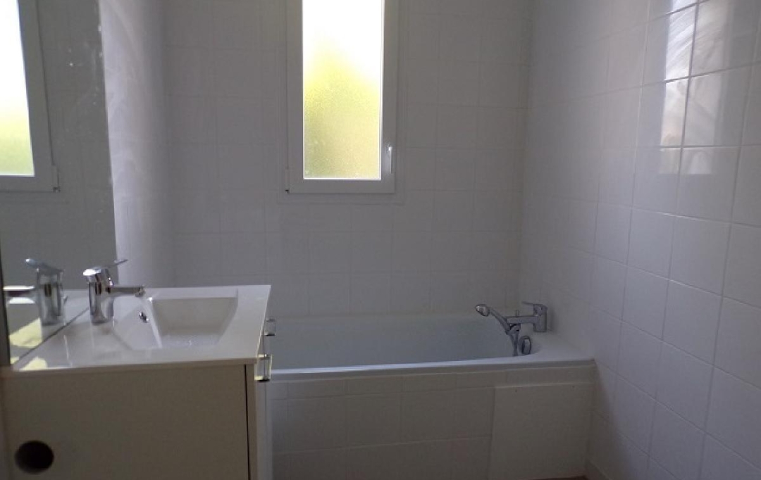 DUCASTEL IMMOBILIER : Appartement | MACON (71000) | 67 m2 | 710 € 