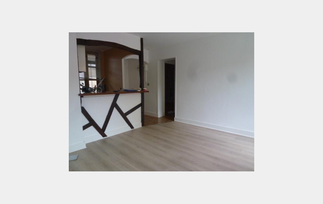 DUCASTEL IMMOBILIER : Appartement | MACON (71000) | 53 m2 | 435 € 