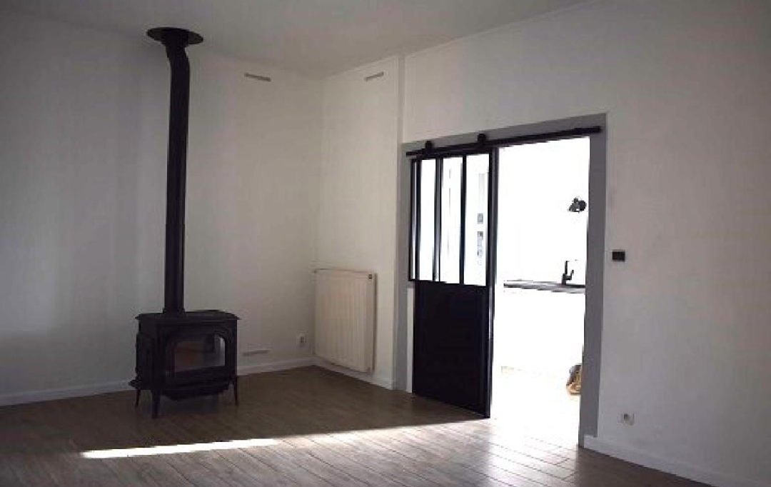DUCASTEL IMMOBILIER : Appartement | EMERINGES (69840) | 81 m2 | 628 € 