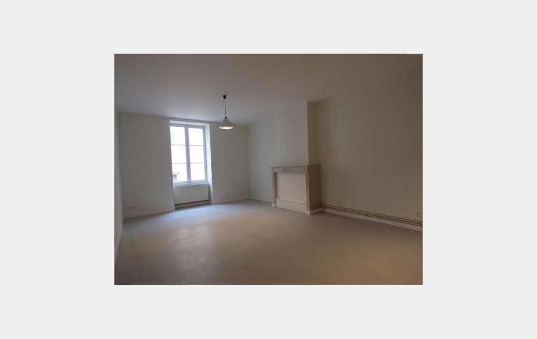 DUCASTEL IMMOBILIER : Appartement | MACON (71000) | 101 m2 | 590 € 
