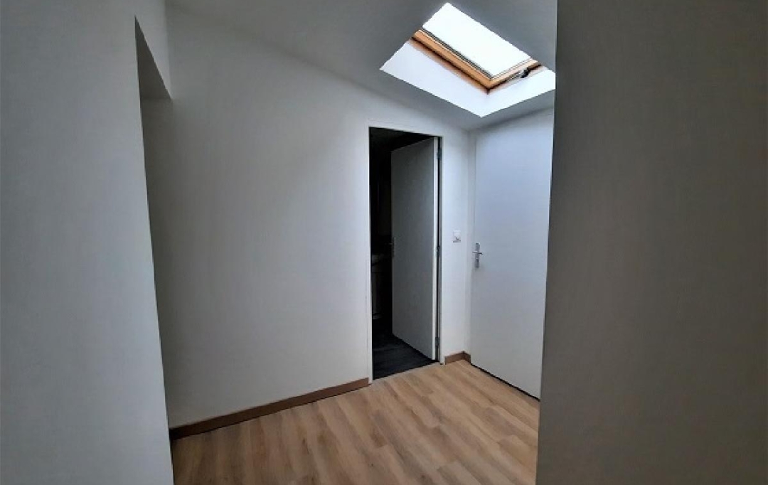 DUCASTEL IMMOBILIER : Appartement | MACON (71000) | 82 m2 | 745 € 