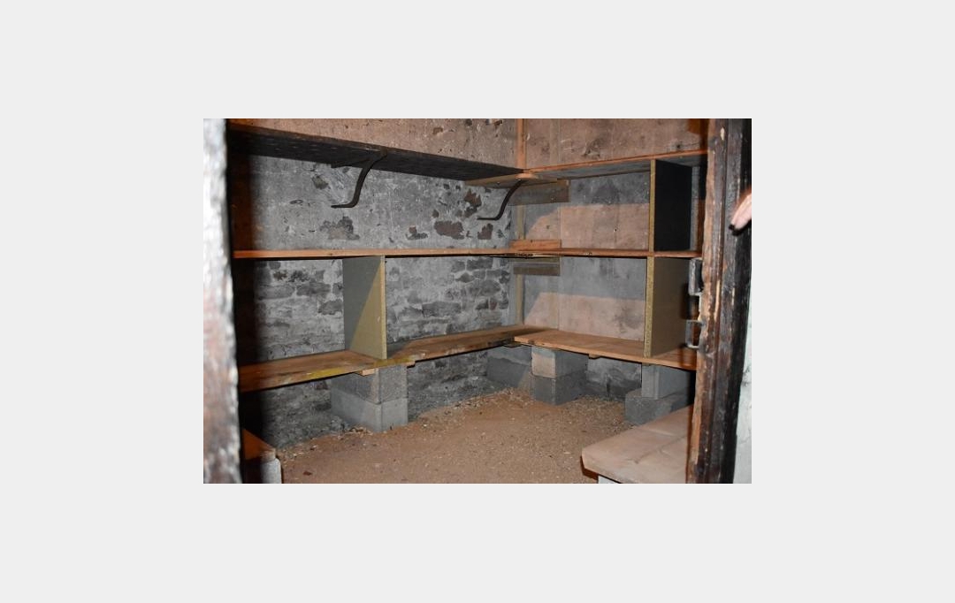 DUCASTEL IMMOBILIER : Appartement | MACON (71000) | 79 m2 | 810 € 