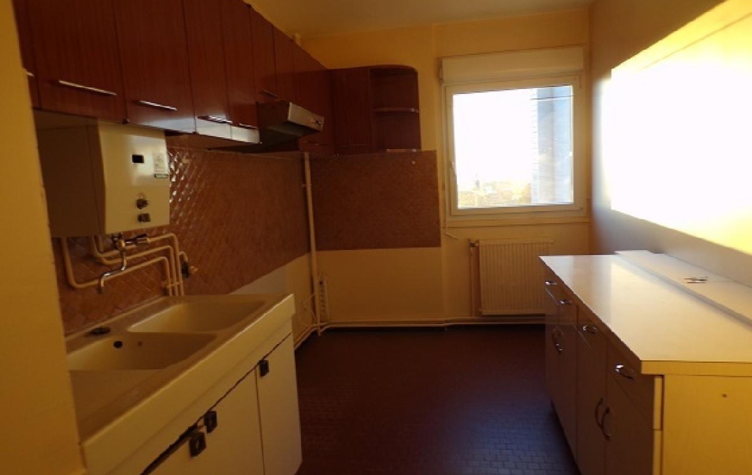 DUCASTEL IMMOBILIER : Appartement | MACON (71000) | 63 m2 | 718 € 