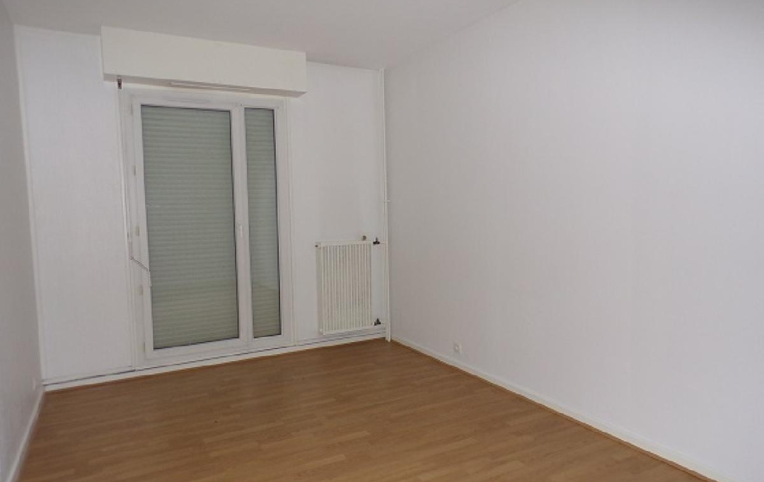 DUCASTEL IMMOBILIER : Appartement | MACON (71000) | 63 m2 | 718 € 