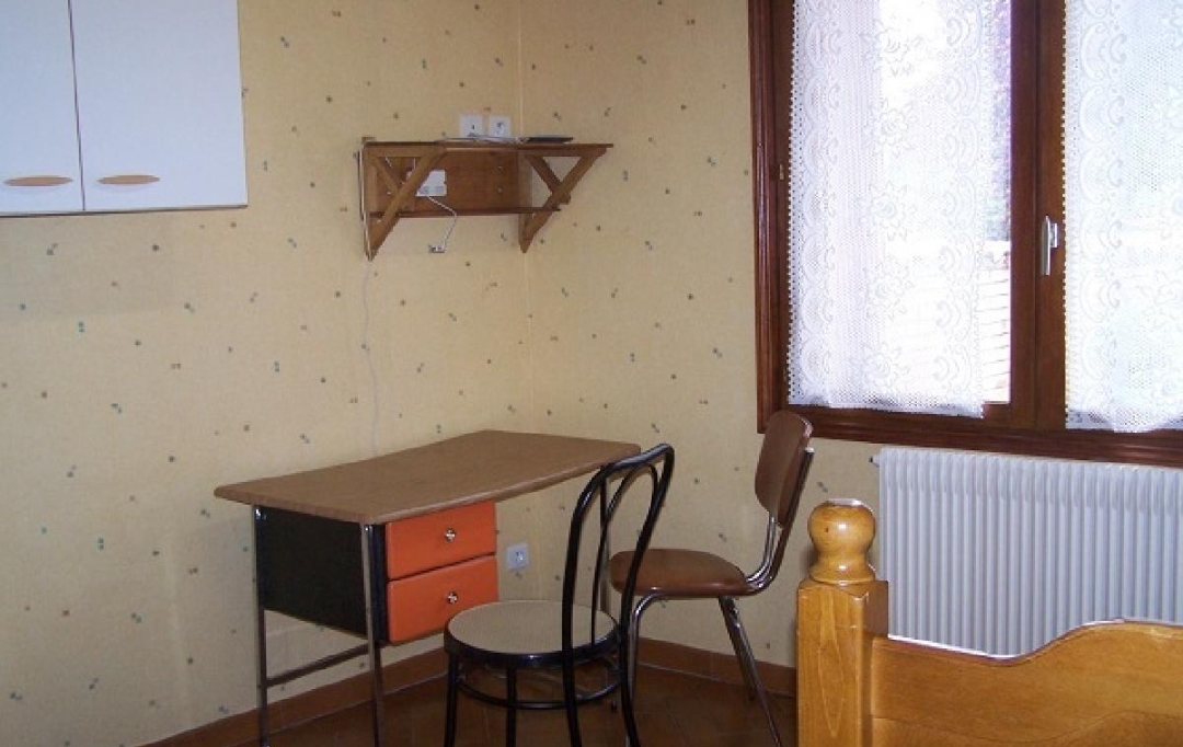 DUCASTEL IMMOBILIER : Appartement | MACON (71000) | 15 m2 | 335 € 