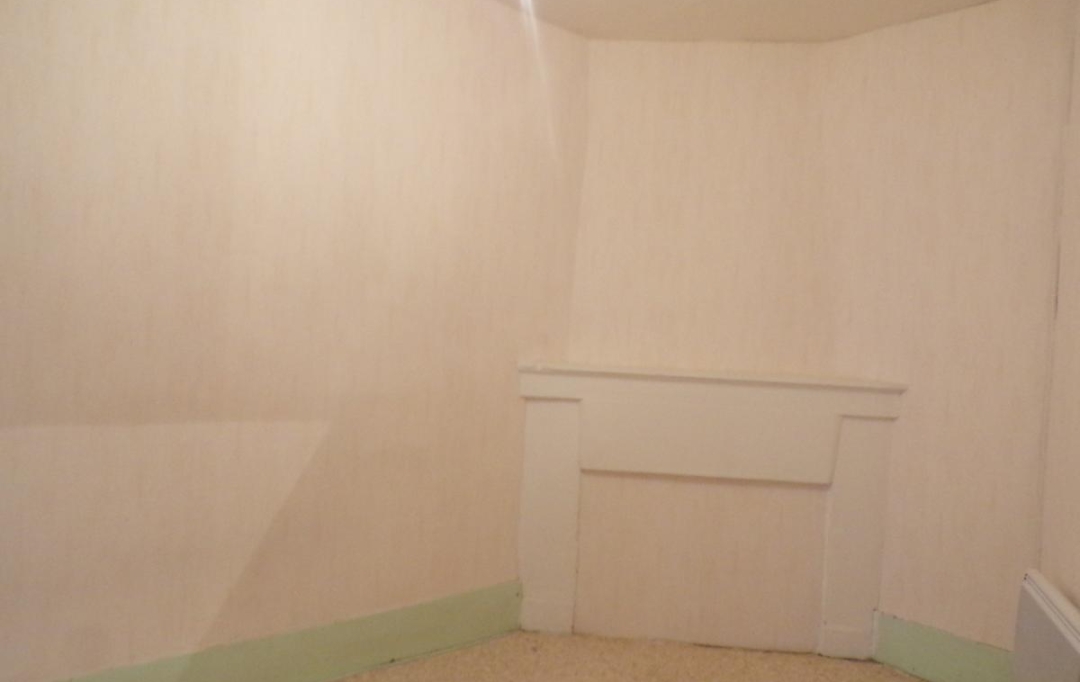 DUCASTEL IMMOBILIER : Appartement | SALORNAY-SUR-GUYE (71250) | 87 m2 | 546 € 