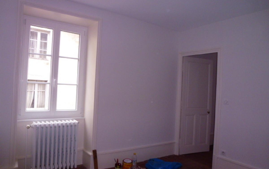 DUCASTEL IMMOBILIER : Appartement | SALORNAY-SUR-GUYE (71250) | 87 m2 | 546 € 