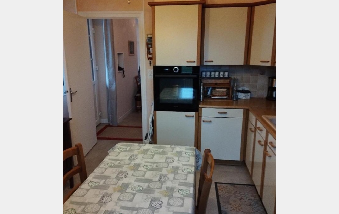 DUCASTEL IMMOBILIER : Maison / Villa | SALORNAY-SUR-GUYE (71250) | 113 m2 | 720 € 