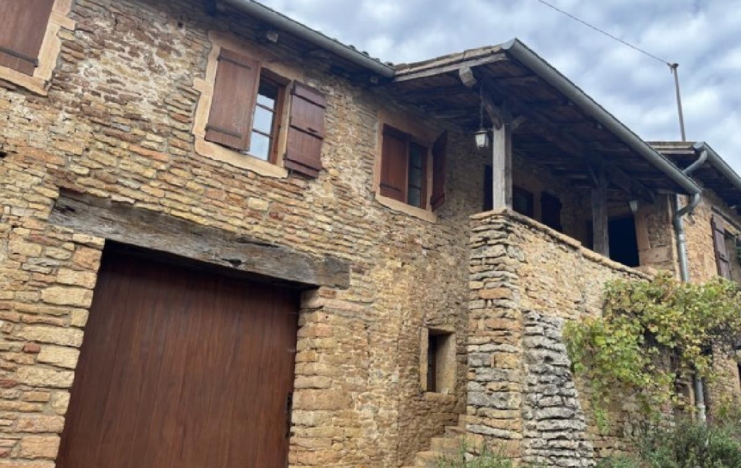 DUCASTEL IMMOBILIER : Maison / Villa | LA ROCHE-VINEUSE (71960) | 84 m2 | 921 € 