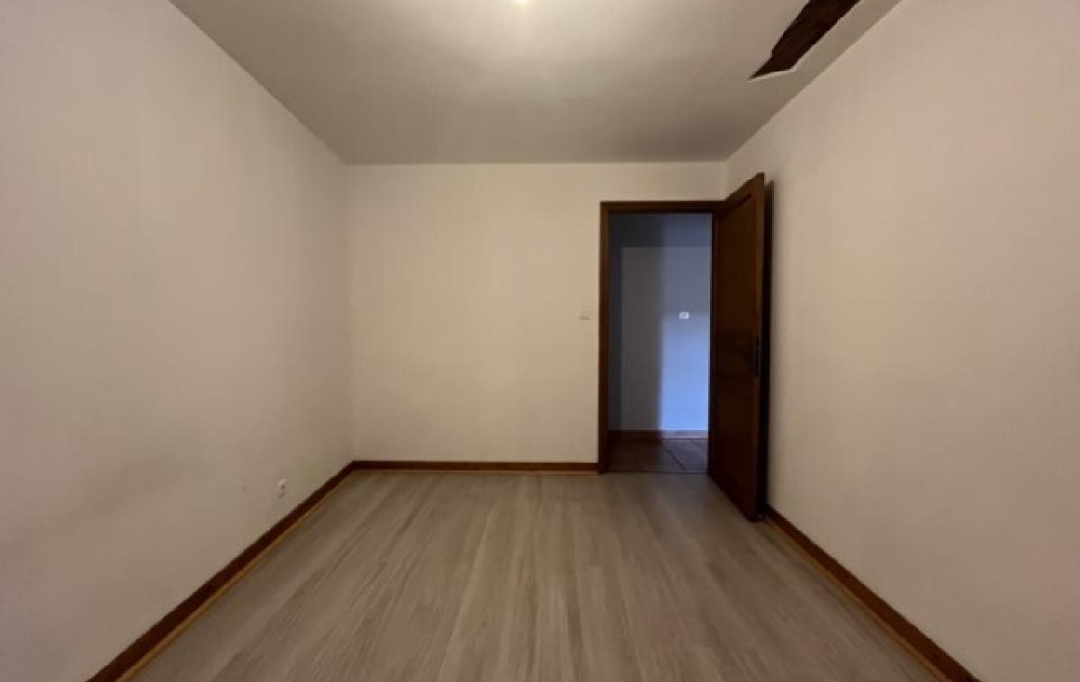 DUCASTEL IMMOBILIER : Maison / Villa | LA ROCHE-VINEUSE (71960) | 84 m2 | 921 € 