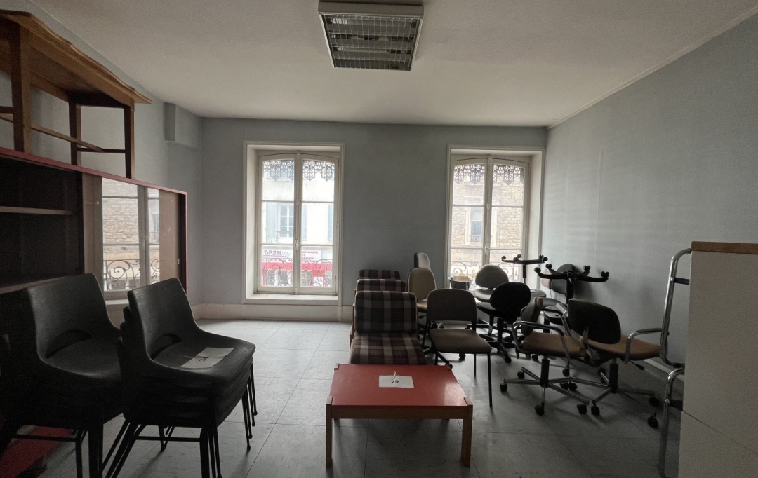 DUCASTEL IMMOBILIER : Appartement | MACON (71000) | 175 m2 | 168 000 € 
