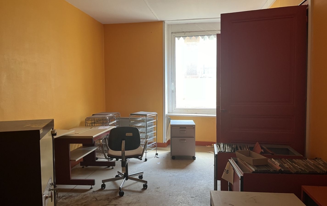 DUCASTEL IMMOBILIER : Appartement | MACON (71000) | 175 m2 | 168 000 € 