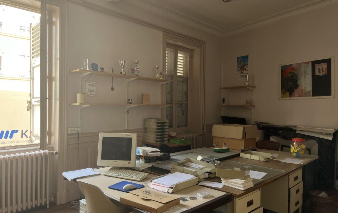 DUCASTEL IMMOBILIER : Immeuble | MACON (71000) | 0 m2 | 168 000 € 