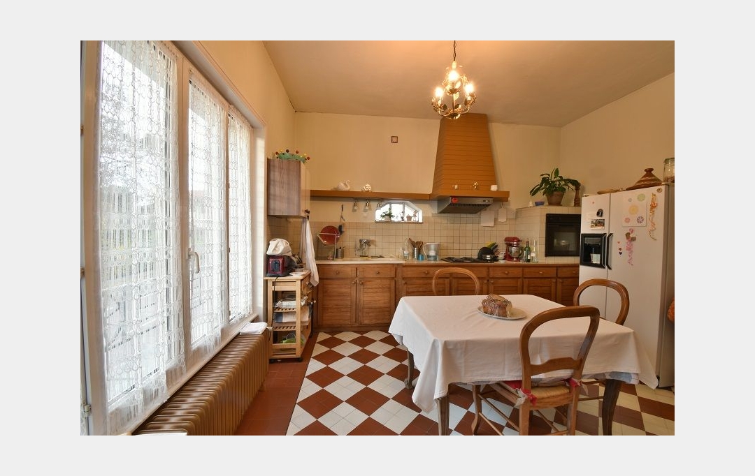 DUCASTEL IMMOBILIER : Maison / Villa | MACON (71000) | 280 m2 | 349 000 € 