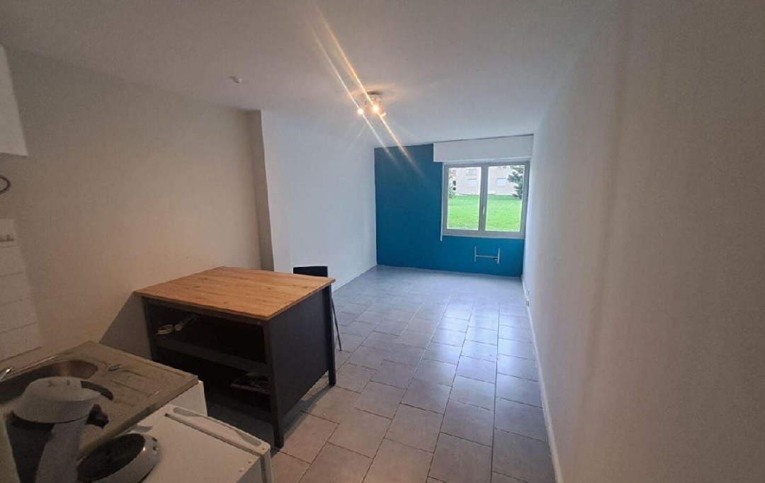 Annonces MACON : Appartement | CHARNAY-LES-MACON (71850) | 20 m2 | 400 &euro; 
