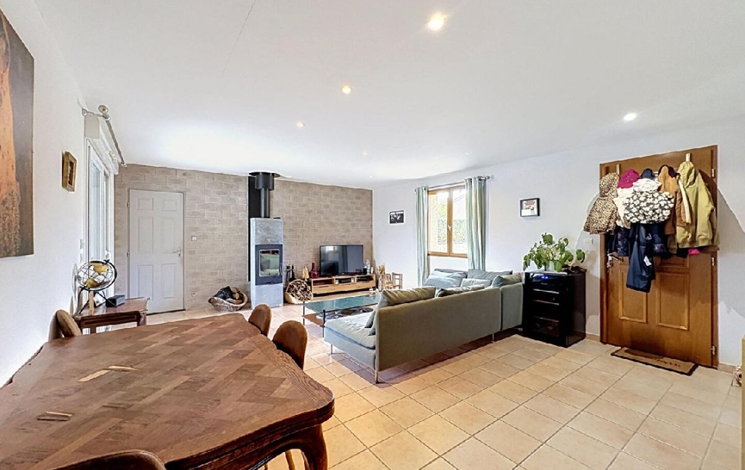 Annonces MACON : Maison / Villa | CLESSE (71260) | 110 m2 | 1 090 &euro; 
