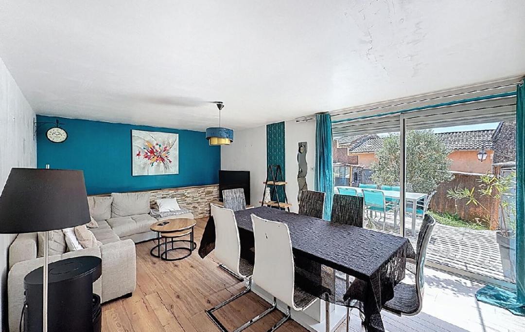 Annonces MACON : Maison / Villa | LA ROCHE-VINEUSE (71960) | 135 m2 | 190 000 &euro; 
