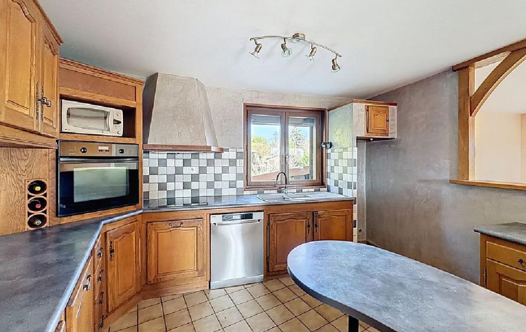 Annonces MACON : Maison / Villa | CRECHES-SUR-SAONE (71680) | 150 m2 | 289 500 &euro; 