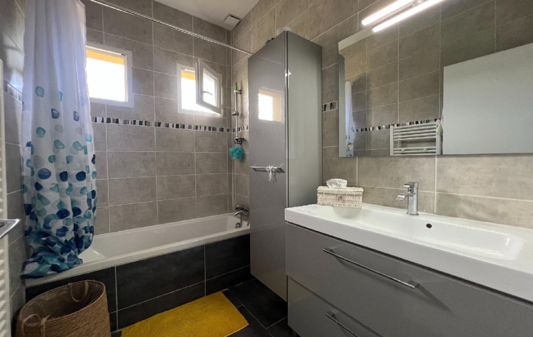 Annonces MACON : Maison / Villa | MACON (71000) | 118 m2 | 244 000 &euro; 