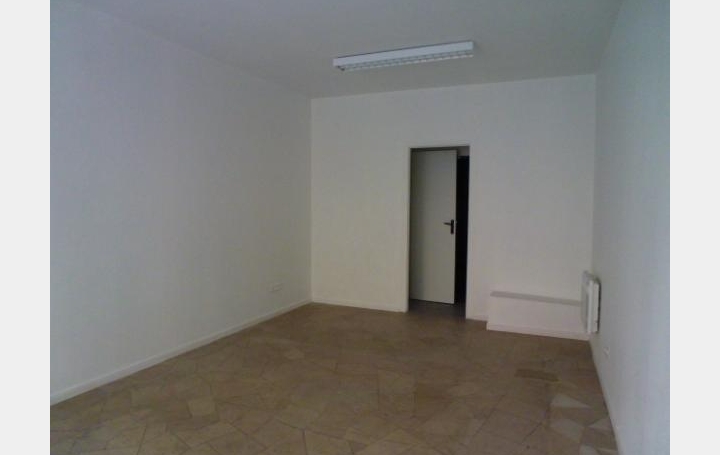 DUCASTEL IMMOBILIER : Office | MACON (71000) | 40 m2 | 300 € 