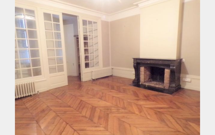  DUCASTEL IMMOBILIER Appartement | MACON (71000) | 160 m2 | 1 050 € 