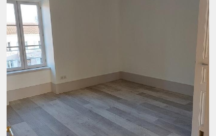 DUCASTEL IMMOBILIER : Appartement | MACON (71000) | 61 m2 | 490 € 