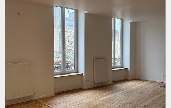 DUCASTEL IMMOBILIER : Appartement | MACON (71000) | 126 m2 | 875 € 