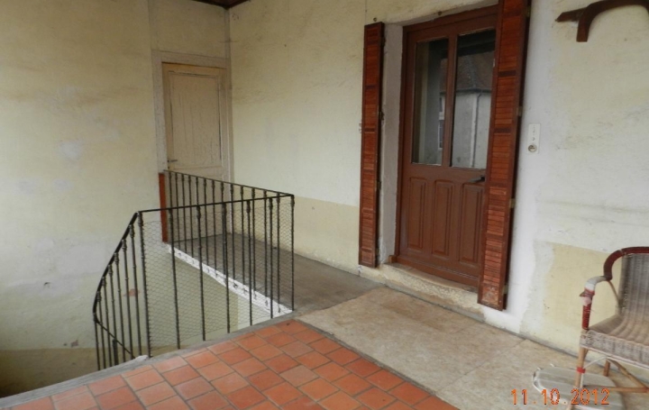 DUCASTEL IMMOBILIER Appartement | SALORNAY-SUR-GUYE (71250) | 87 m2 | 546 € 
