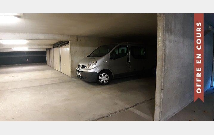 DUCASTEL IMMOBILIER : Garage / Parking | MACON (71000) | 0 m2 | 9 000 € 