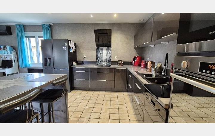Maison  REPLONGES  185 m2 488 000 €  Maison   REPLONGES  185 m2 488 000 €